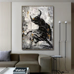 toile avec taureau peint